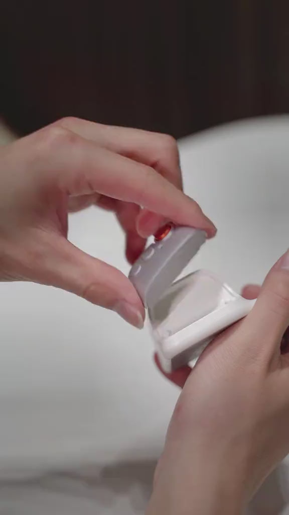 Magnetic Phone Camera Grip video